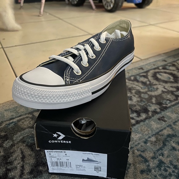 Crocs - Picture 4 of 5